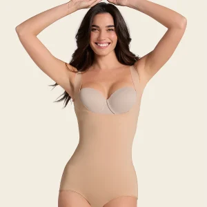 Body faja moldeador de aspecto invisible en glúteos