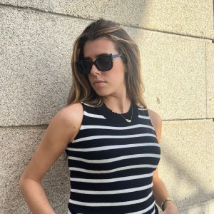 Top negro rayas  Avocado