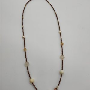 Collar piedras naturales