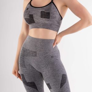 TOP STRAPPY X ABSTRACT