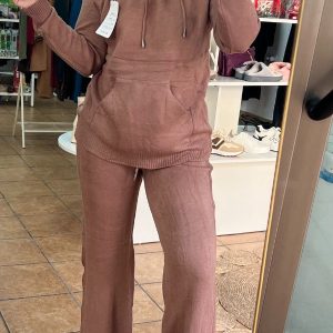 Conjunto Punto Marron