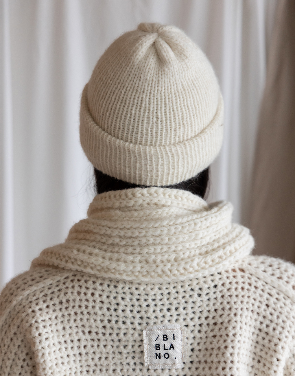 Gorro COZY Beige - Imagen 4