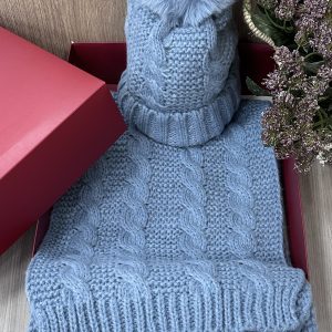 Conjunto gorro y bufanda azul