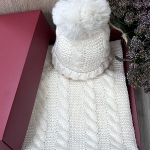Conjunto gorro y bufanda blanco
