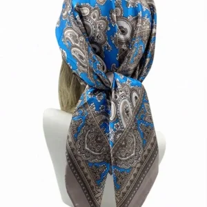 PAÑOLETA GRIS CON AZUL