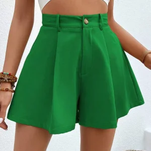 Short verde con tachones