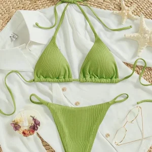 Traje de baño verde oliva básico